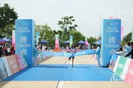 威少赛后真情流露，东契奇传来坏消息！詹姆斯无奈叹息，湖人陷入困境