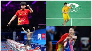 英超 ｜老鼠再現奧脫福 曼聯職員徒手抓起 球迷：「 餐廳無牛扒食，唯有落場搵」