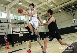 足球欧冠最新伤病名单公布，多队受影响