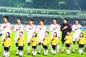 球迷比赛期间骂尤文踢得太烂，斯帕莱蒂回击：你们想怎样？