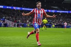 中超-路易斯中框卢卡斯失良机 申花0-0浙江3轮不胜